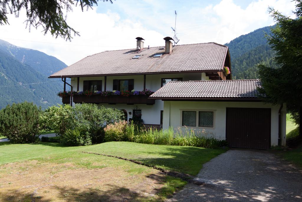 Oberlechnerhof Bed and Breakfast Rasun di Sopra Eksteriør billede
