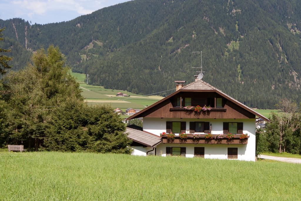 Oberlechnerhof Bed and Breakfast Rasun di Sopra Eksteriør billede